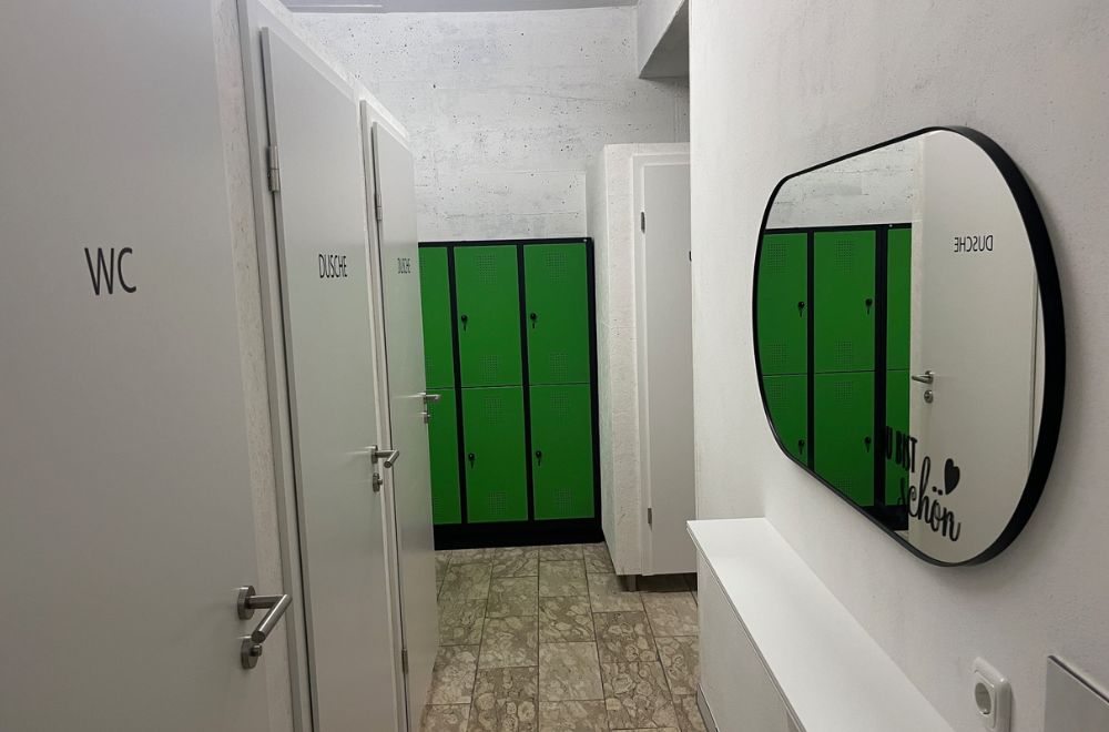 fitplus_Bruck_Dusche